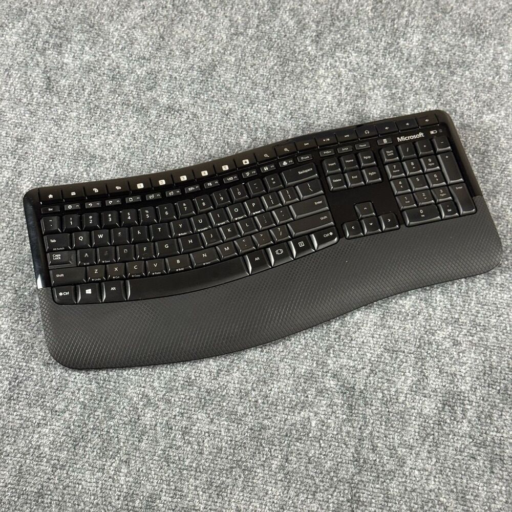 Microsoft Wireless Comfort Keyboard 5050 Desktop No Dongle or Mouse